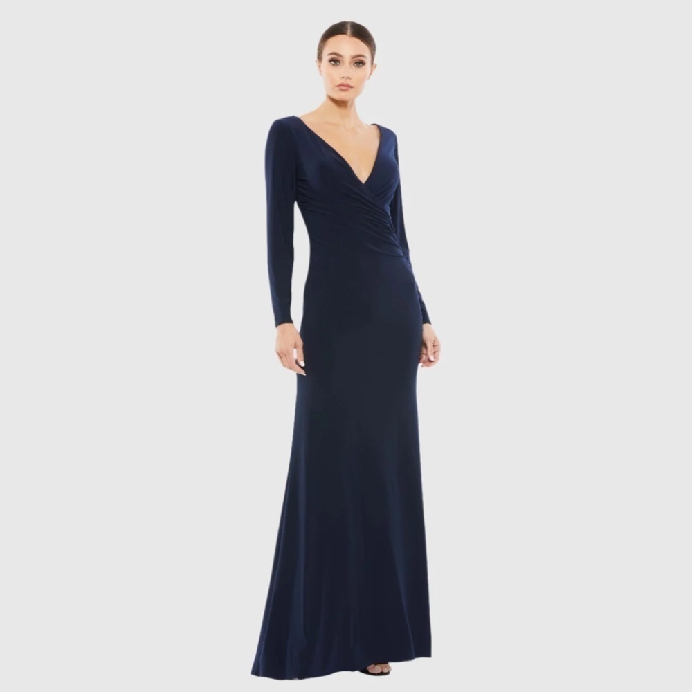 Mac Duggal 26573 NWT Long Sleeve Ruched Jersey V-Neck Gown